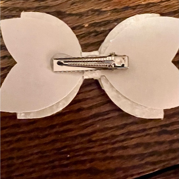 New 24 handmade pin and clip bows - Picture 4 of 5